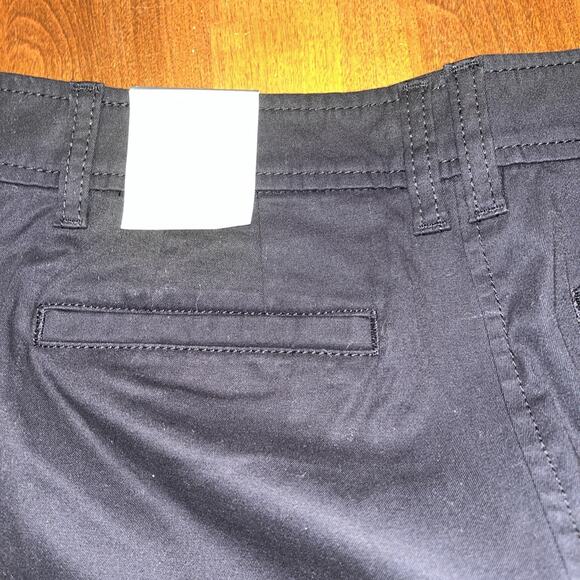 Talbots NWT Solid BlackPerfect Crop Pant Slim Leg Flat Front Size 6 - 25" Inseam - Picture 5 of 7